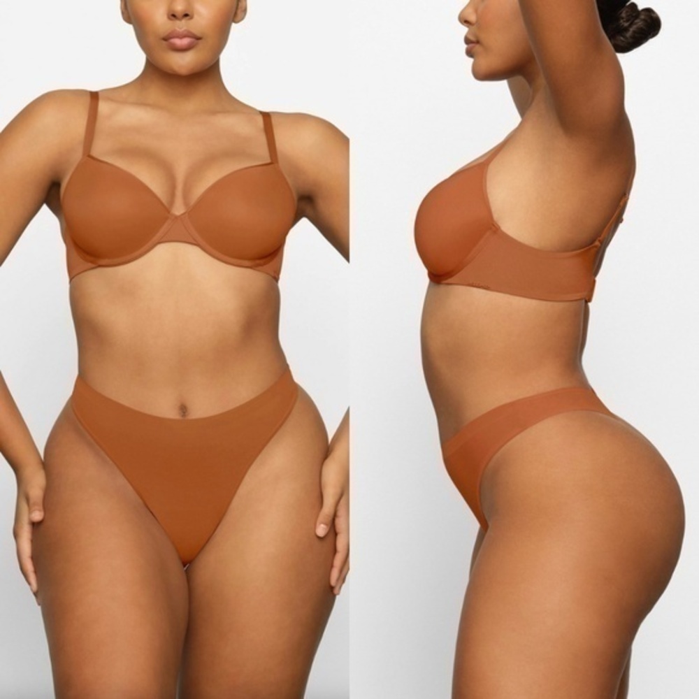 Skims Weightless Thong in Bronze Size 4X NWT